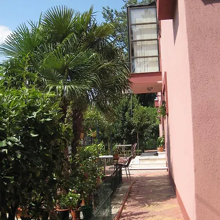 V3 4* Эфорие Норд